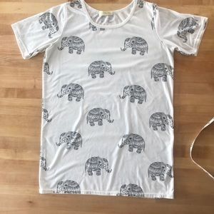 White and black elephant short sleeve tunic tee